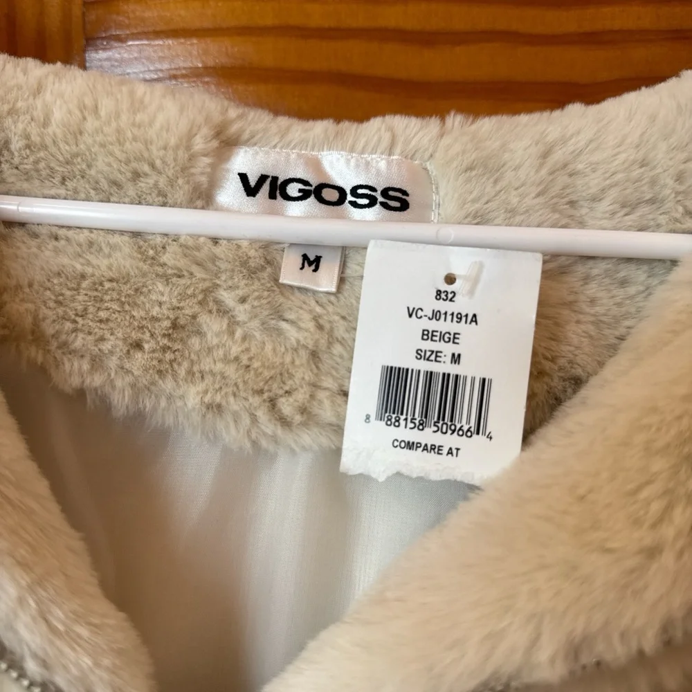 Vigoss Beige Fuzzy Jacket - Picture 4 of 4